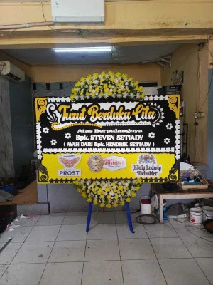 Papan Bunga di Gedung Serbaguna Jakarta